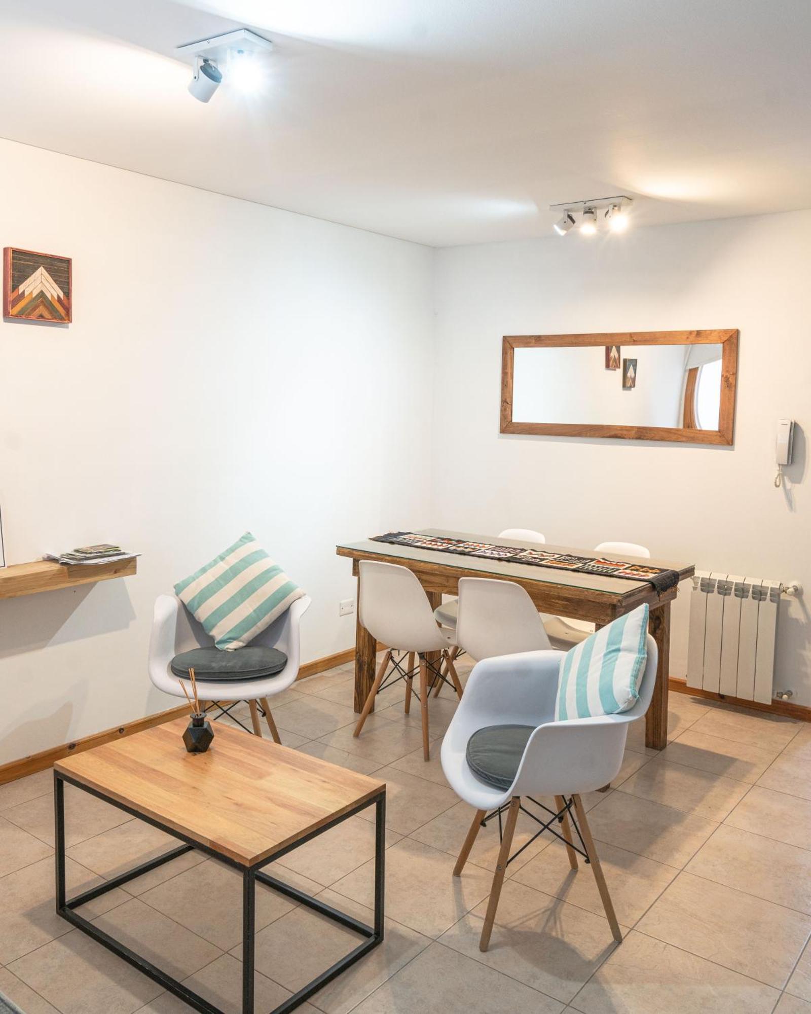Moderno Departamento Centrico En San Martin De Los Andes - Habitatsma エクステリア 写真